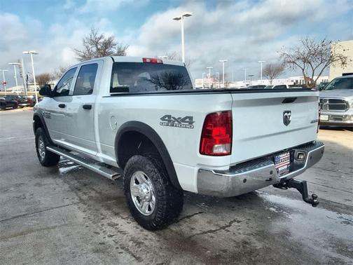 2018 RAM 2500 Tradesman Crew Cab 4x4 6'4' Box