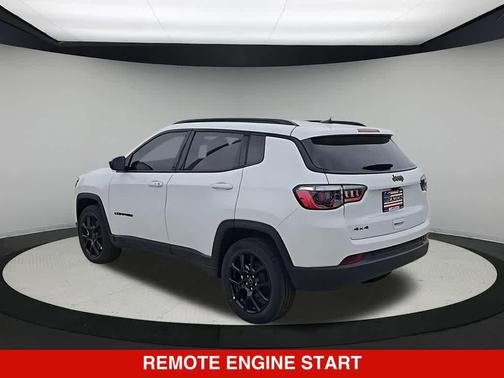Bright White Clearcoat 2026 Jeep Compass Latitude