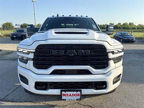 2026 RAM 2500 Laramie Crew Cab 4x4 6'4' Box