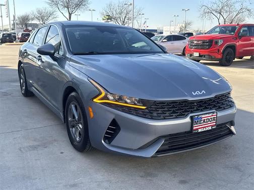 2022 Kia K5 LXS