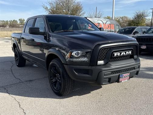 2024 RAM 1500 Classic Warlock Crew Cab 4x4 5'7' Box