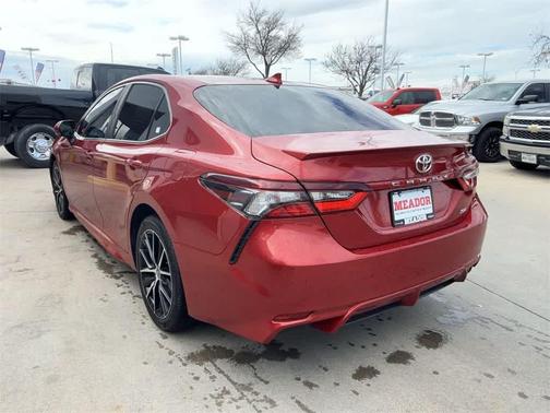 2021 Toyota Camry SE