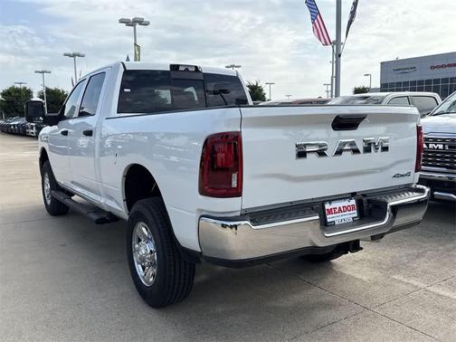 2025 RAM 2500 Tradesman Crew Cab 4x4 6'4' Box