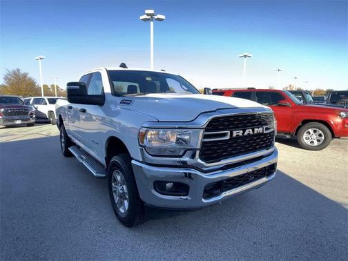 2023 RAM 2500 Big Horn Crew Cab 4x4 6'4' Box