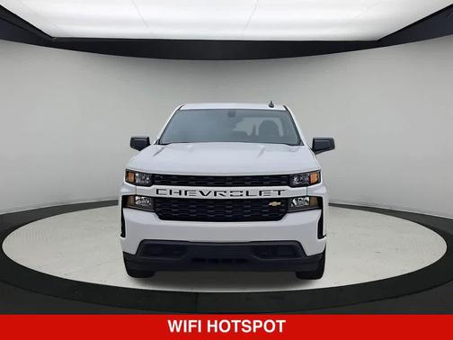 Summit White 2020 Chevrolet Silverado 1500 Custom