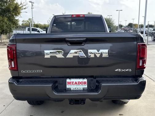 2026 RAM 2500 Laramie Crew Cab 4x4 8' Box