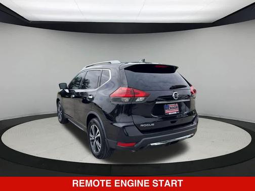 Magnetic Black Pearl 2020 Nissan Rogue SV