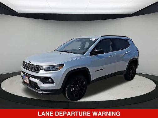 Silver Zynith Metallic Clearcoat 2026 Jeep Compass Latitude