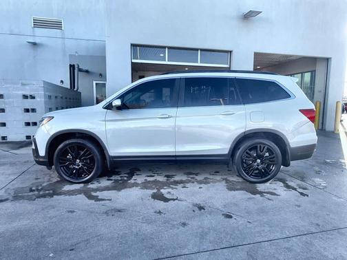 2022 Honda Pilot AWD Special Edition