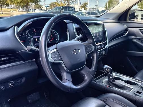 2021 Chevrolet Traverse RS