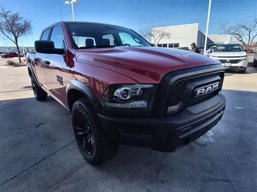 2024 RAM 1500 Classic Warlock Crew Cab 4x4 5'7' Box