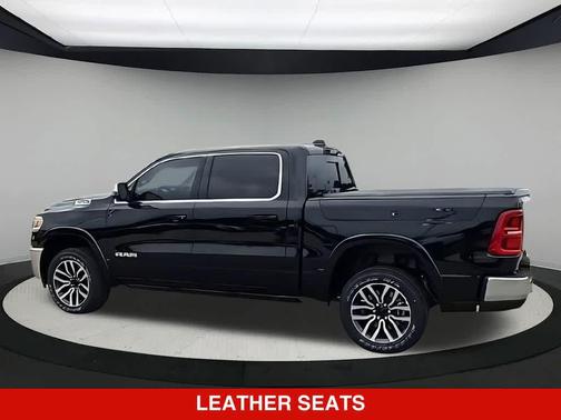 Diamond Black Crystal Pearlcoat 2026 RAM 1500 Longhorn