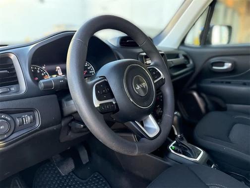 2023 Jeep Renegade Upland