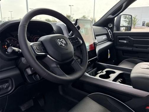 2026 RAM 2500 Laramie Crew Cab 4x4 8' Box