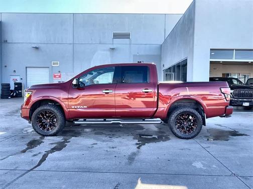 2021 Nissan Titan Platinum Reserve