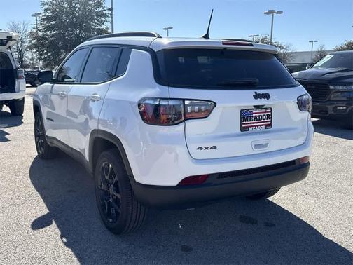 2026 Jeep Compass Latitude