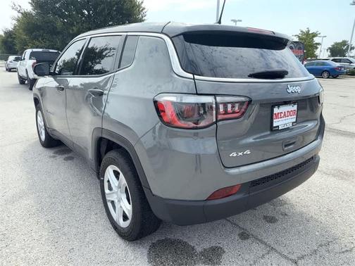 2023 Jeep Compass Sport
