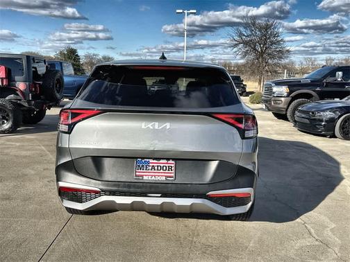 2024 Kia Sportage LX