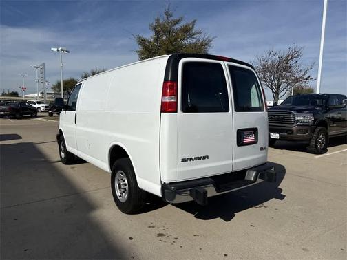 2023 GMC Savana 2500 Work Van