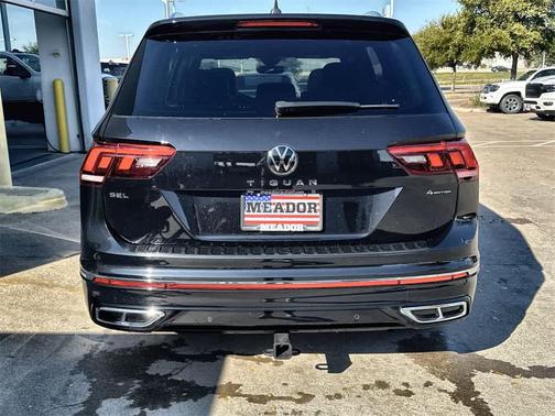 2023 Volkswagen Tiguan 2.0T SEL R-Line 4MOTION