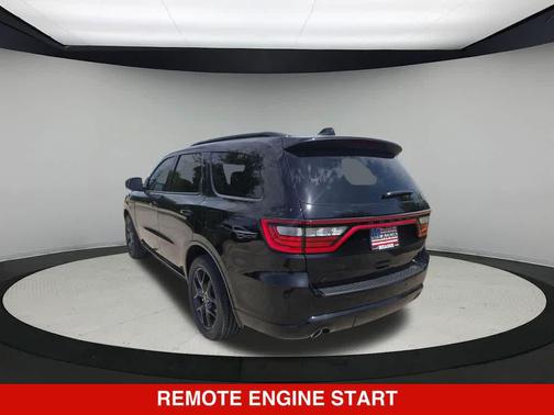 DB Black Clearcoat 2026 Dodge Durango GT AWD HEMI V8