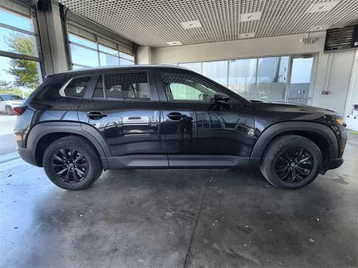 2024 Mazda CX-50 2.5 S Preferred Package