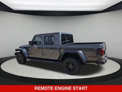 Granite Crystal Metallic Clearcoat 2026 Jeep Gladiator Texas Trail 4x4