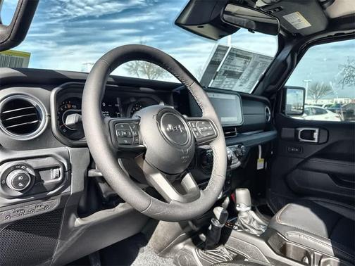 2026 Jeep Gladiator Sahara 4x4