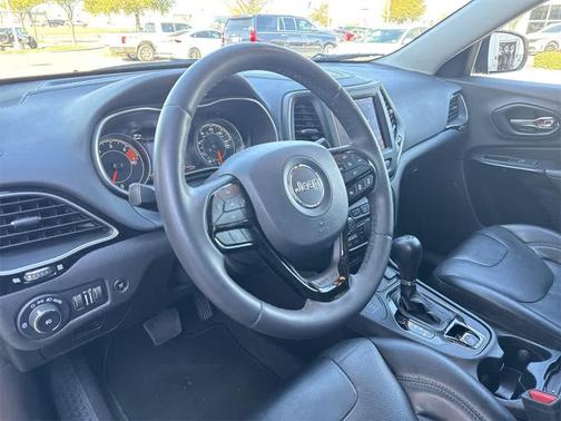2023 Jeep Cherokee Altitude