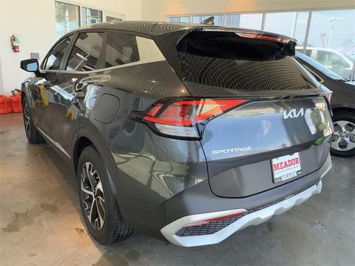 2024 Kia Sportage EX