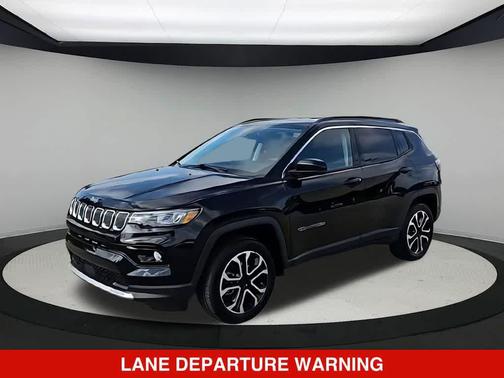 Diamond Black Crystal Pearlcoat 2022 Jeep Compass Limited