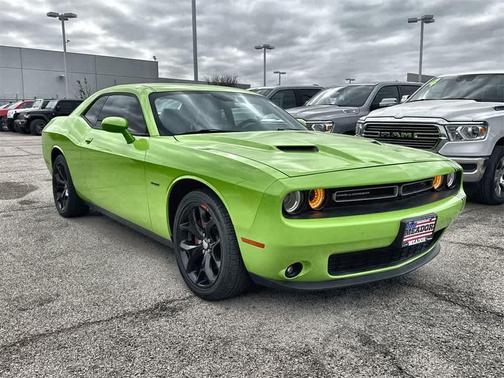 2015 Dodge Challenger R/T Plus