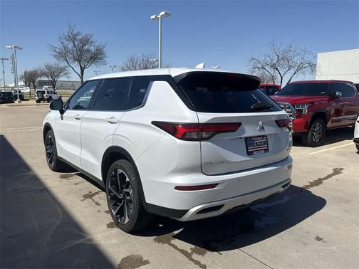 2024 Mitsubishi Outlander SE 2.5 2WD