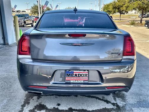 2021 Chrysler 300 S