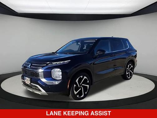Cosmic Blue Metallic 2024 Mitsubishi Outlander SE 2.5 2WD