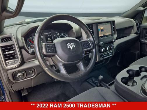 Patriot Blue Pearlcoat 2022 RAM 2500 Tradesman Crew Cab 4x4 6'4' Box