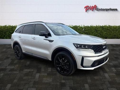 2022 Kia Sorento SX