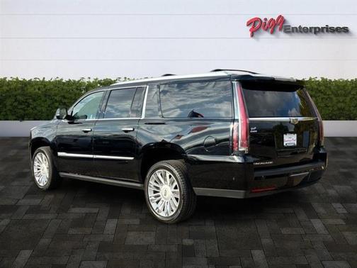 2020 Cadillac Escalade ESV Platinum