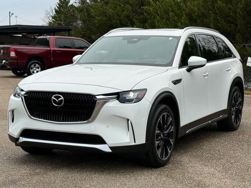 2024 Mazda CX-90 PHEV Premium Plus