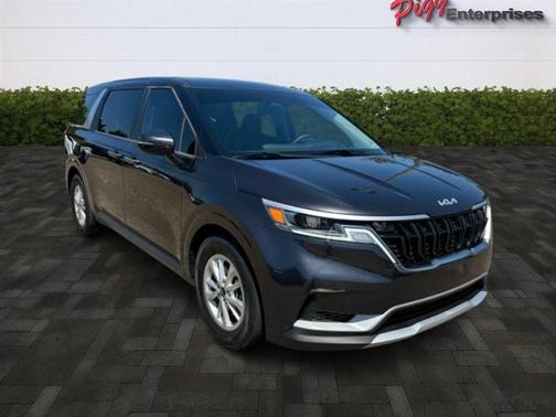 2024 Kia Carnival LX