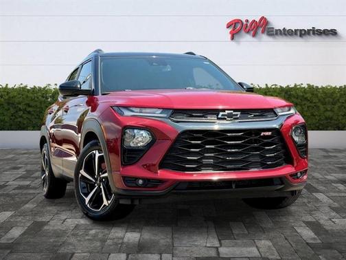 Red 2021 Chevrolet Trailblazer RS