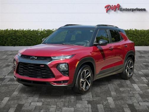 Red 2021 Chevrolet Trailblazer RS