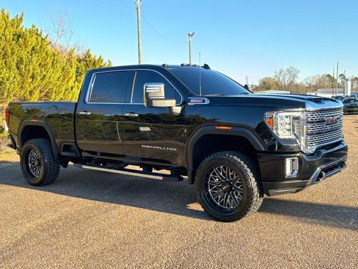 2020 GMC Sierra 2500 Denali