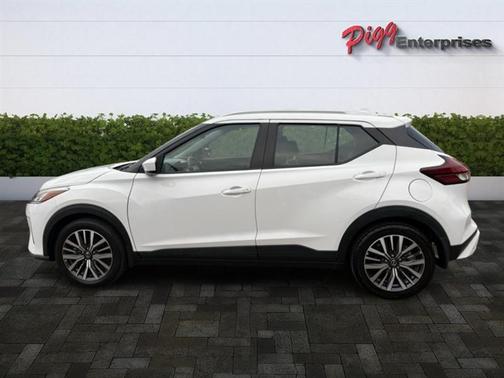 2021 Nissan Kicks SV