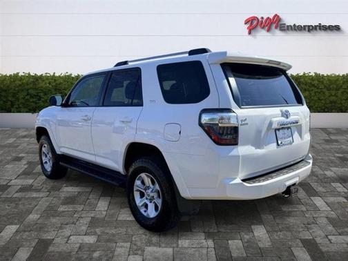 White 2022 Toyota 4Runner SR5 4WD