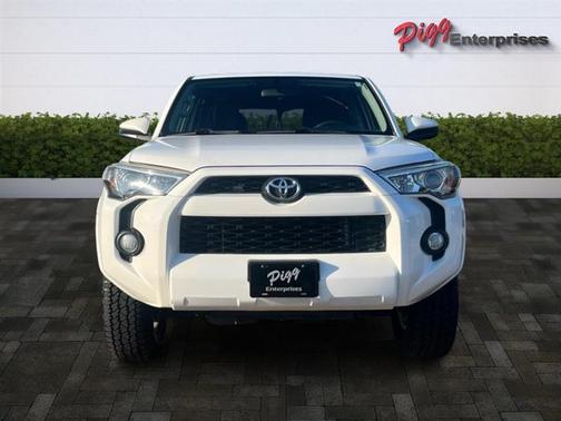2016 Toyota 4Runner SR5 4WD