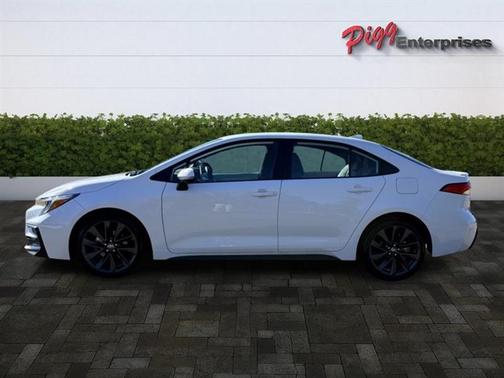 2025 Toyota Corolla SE