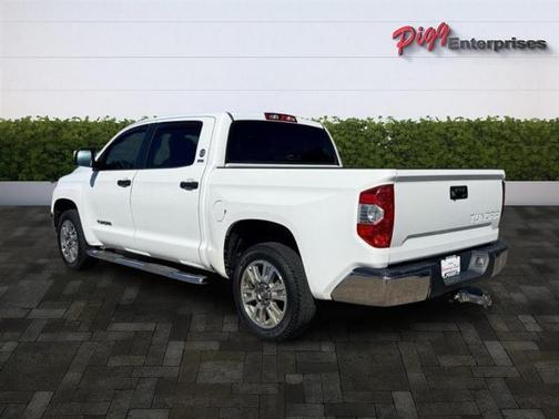 2014 Toyota Tundra SR5