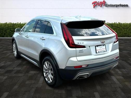 2020 Cadillac XT4 Premium Luxury
