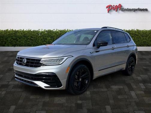 2023 Volkswagen Tiguan 2.0T SE R-Line Black